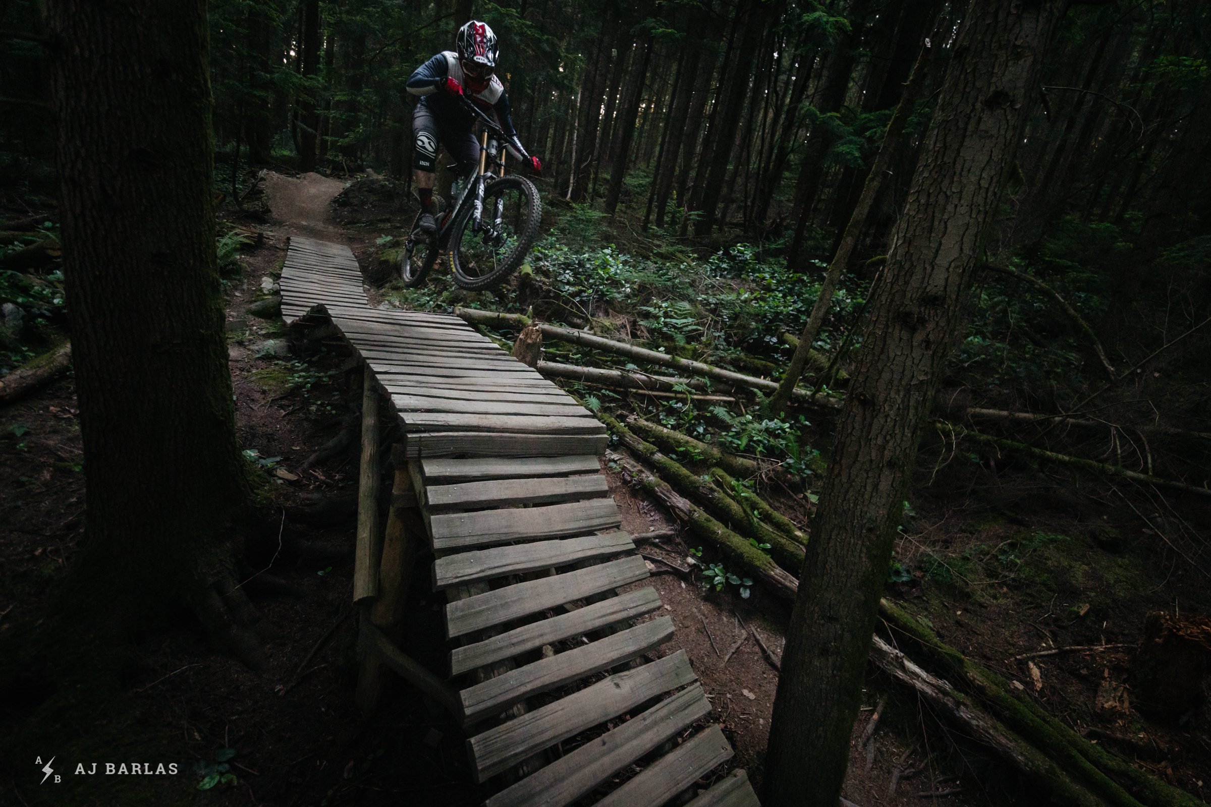 scb-v10-tim-coleman-seymour-cove-130619-ajbarlas-03558.jpg