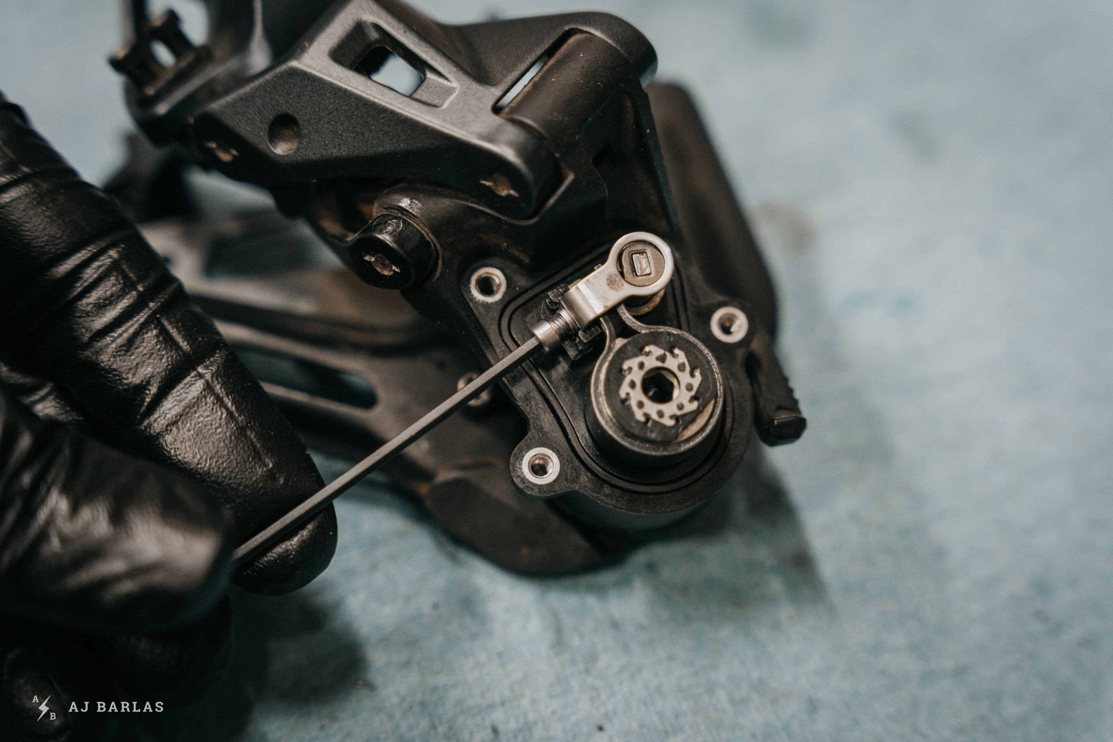 105 clutch derailleur