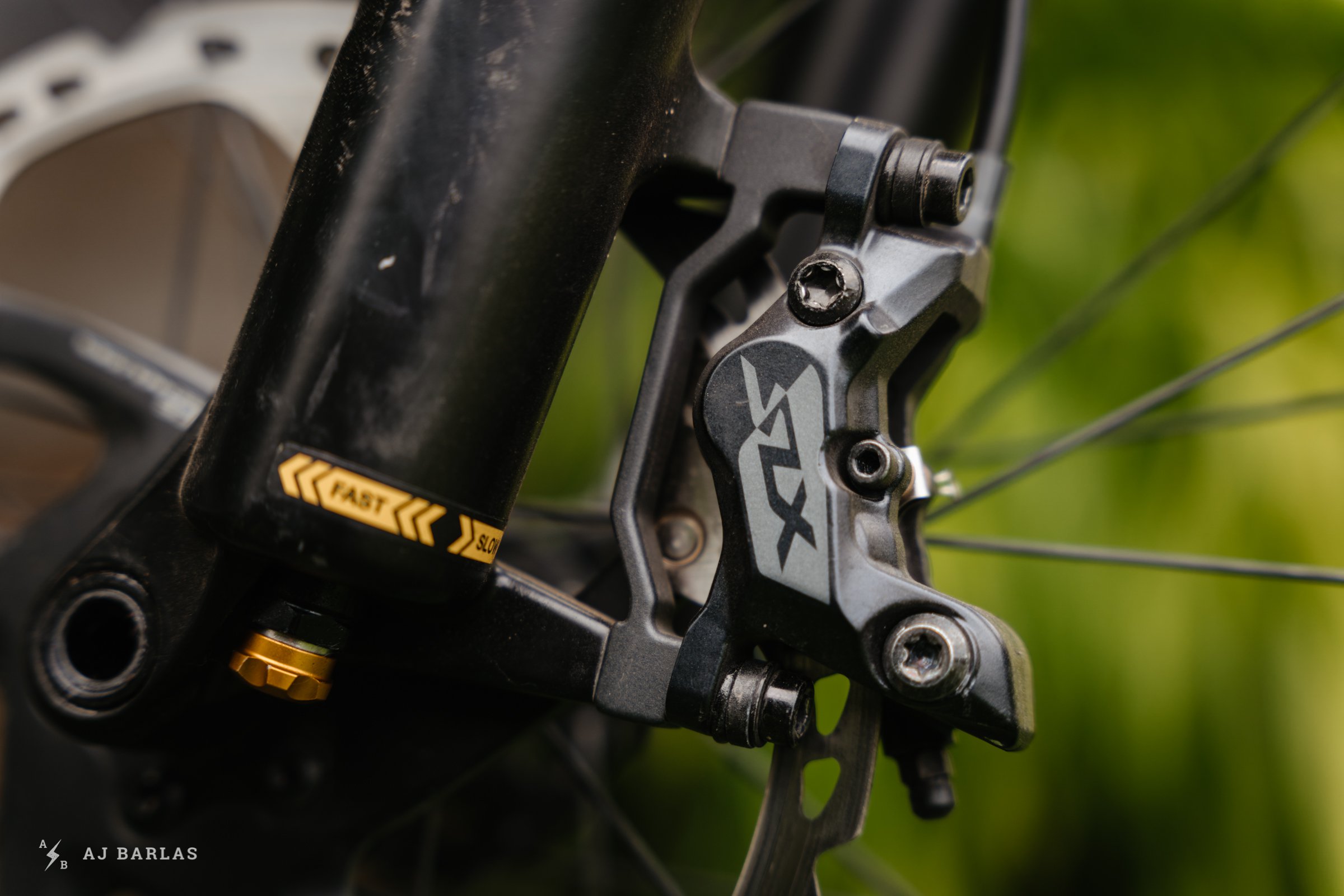 Shimano SLX M7100 Four Piston Brake Review