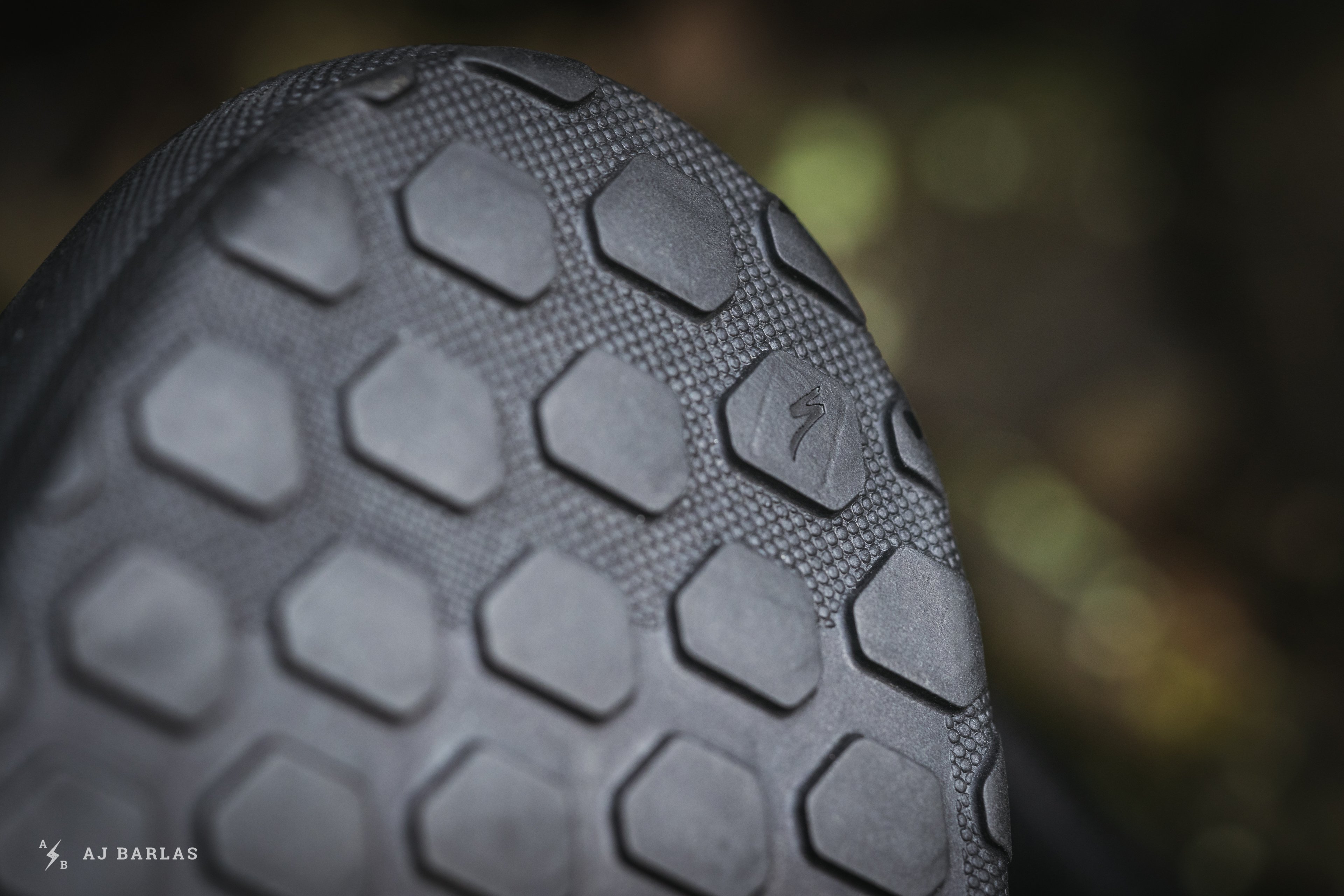 specialized-2fo-dh-flat-shoe-010321-ajbarlas-00238.jpg