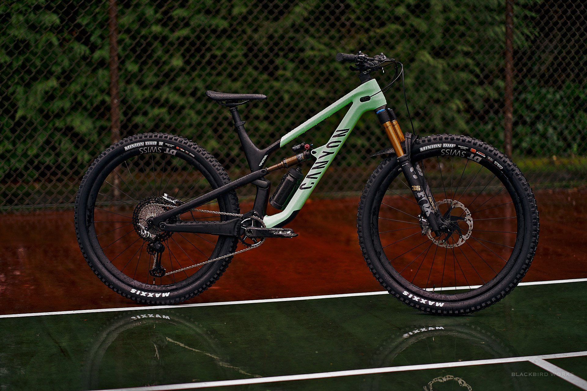 2021 Canyon Spectral 29 LTD