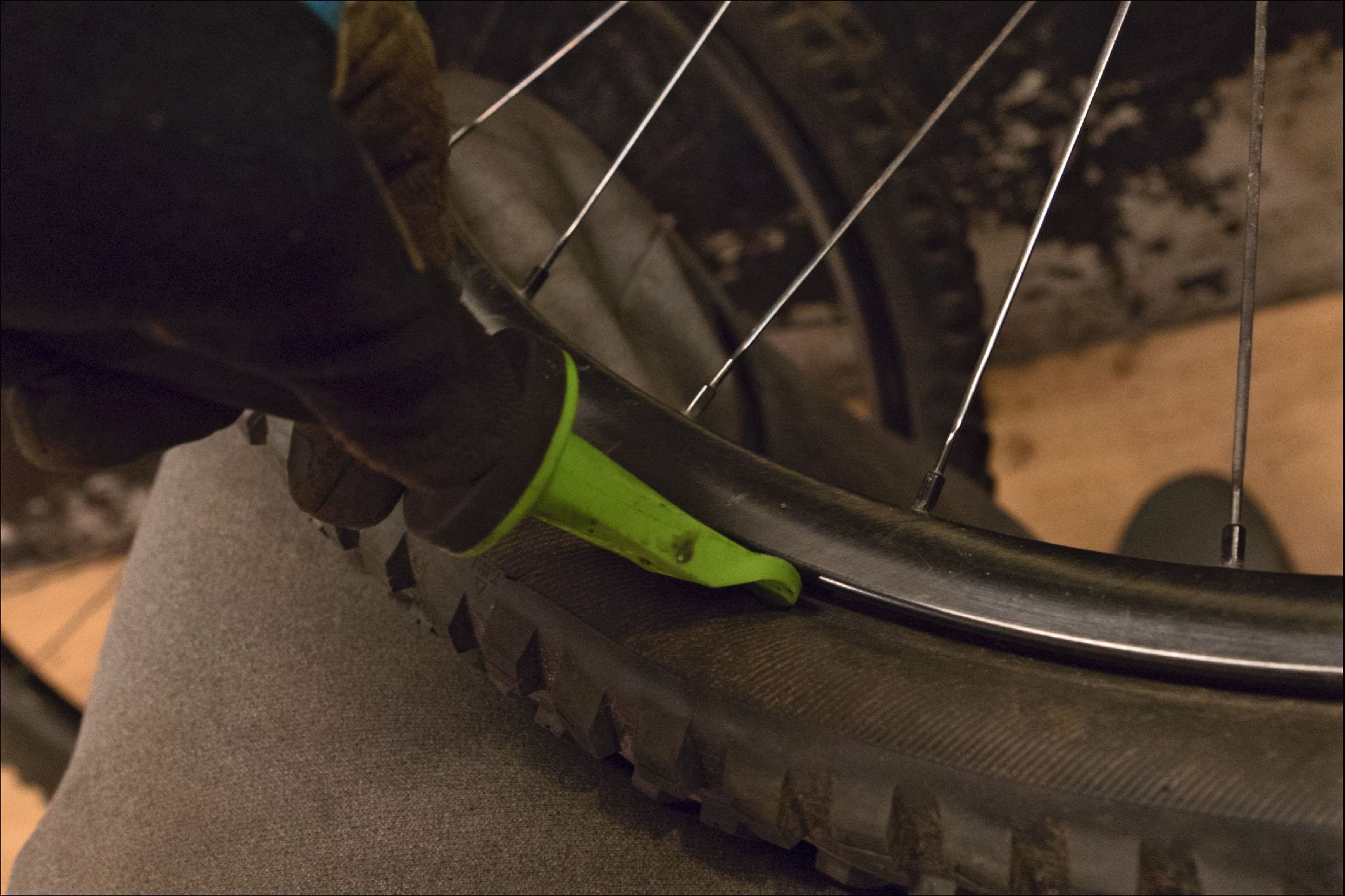 TMB Review : Tire Inserts : Cush Core Pro vs Tannus Armour Tubeless –  Thunder Mountain Bikes