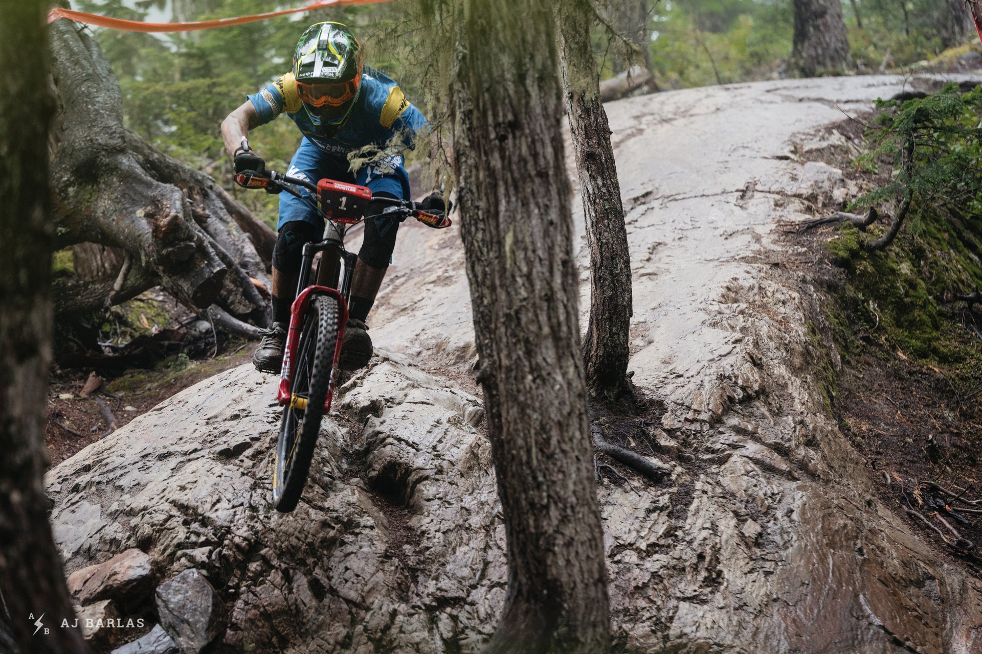 Sam Hill Taking the Ride Around on Stage 4. Sam and Iago were the only riders in the top 30 to take it.