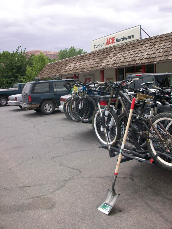 Ace hardware bike discount rack