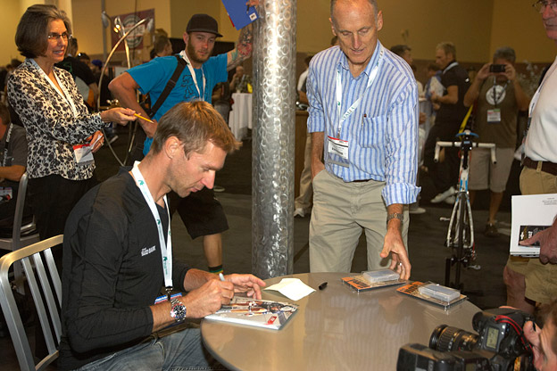 Interbike 2011 Devinci Dixon