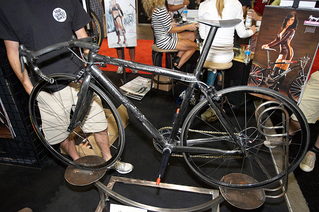 Interbike 2011 Devinci Dixon