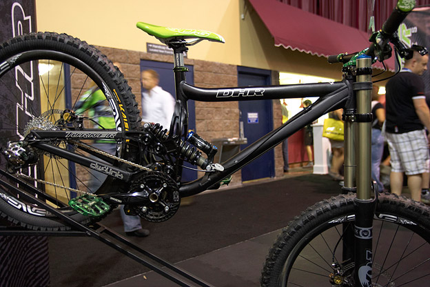 Turner dhr downhill online bike