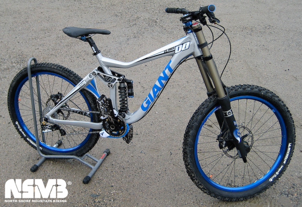 PREVIEW – Giant 2010 long-travel bikes