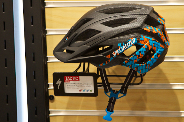 Specialized andorra helmet hot sale